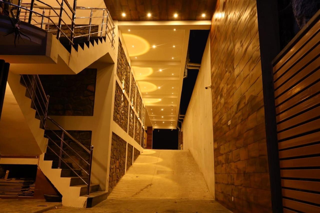 Minus 1 Otel Kodaikanal Dış mekan fotoğraf